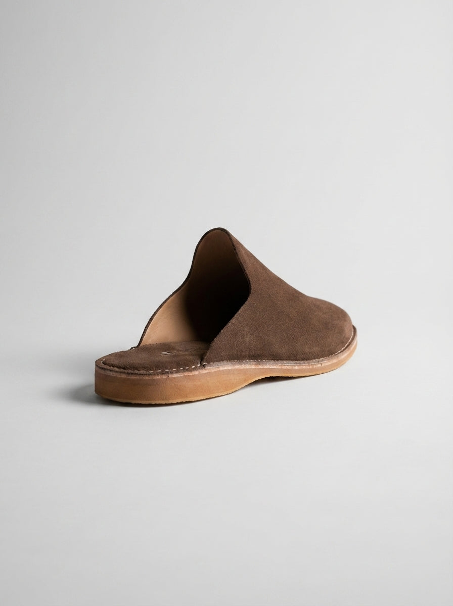 Mule en Daim – Élégance & Confort