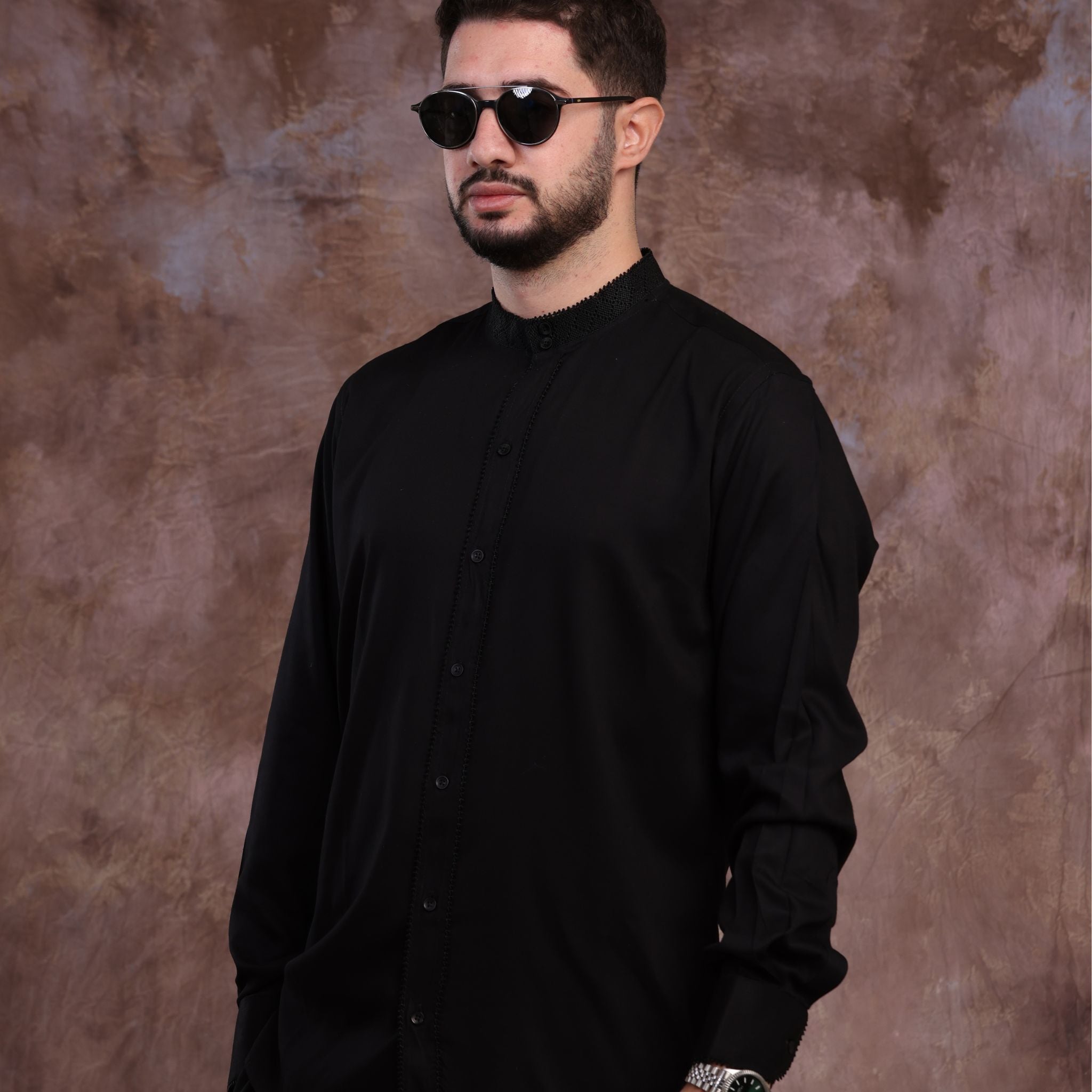 Chemise travaillé de facon Randa à la main