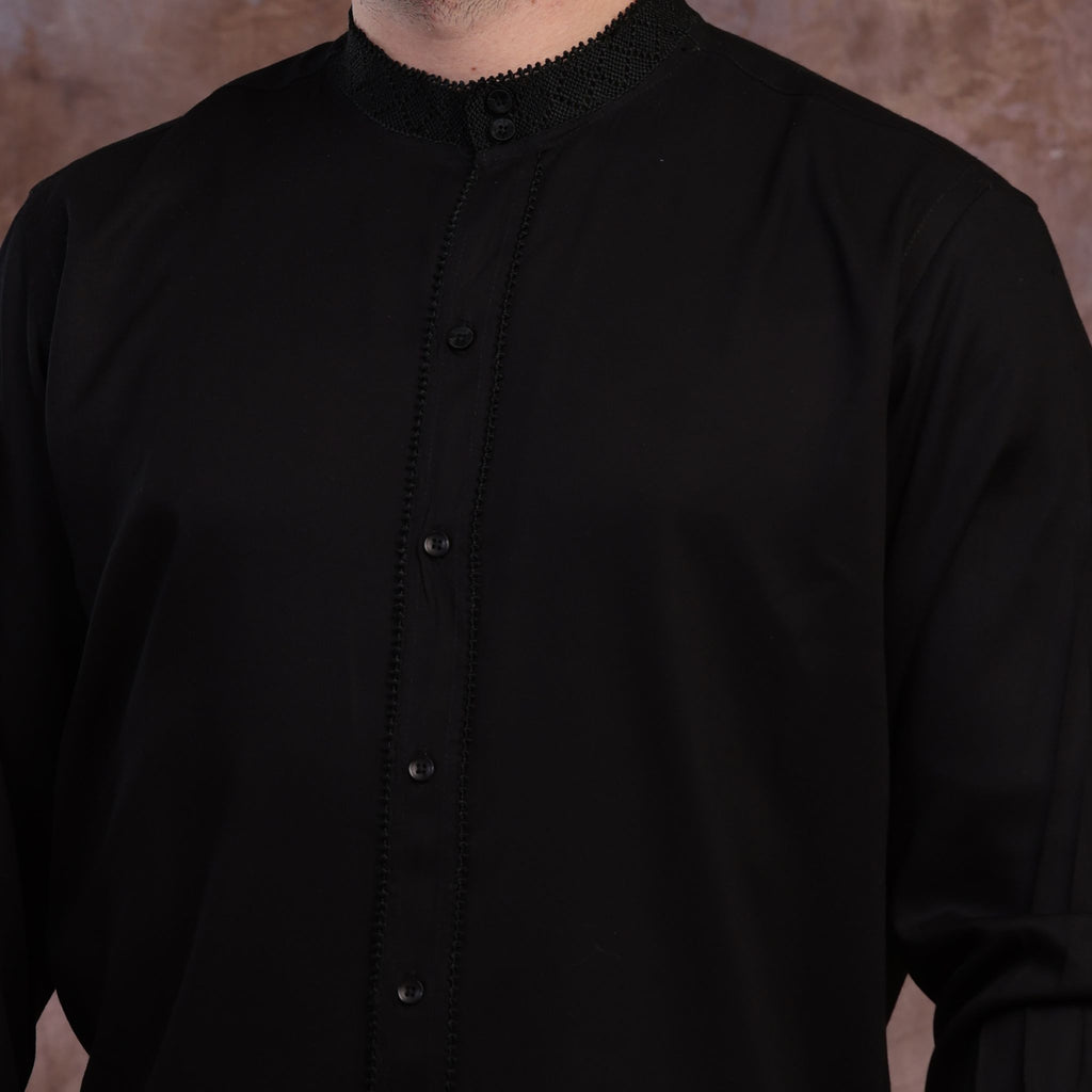 Chemise travaillé de facon Randa à la main
